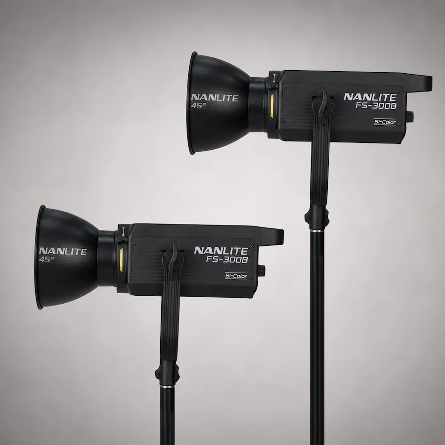2x Nanlite FS-300B Bi-color